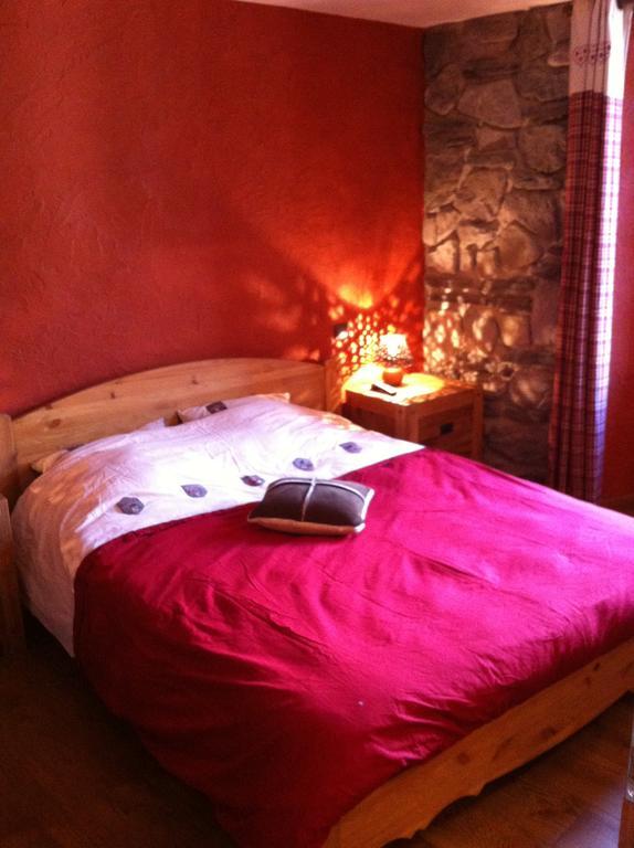 Au Chant Des Marmites Saint-Lary-Soulan Chambre photo
