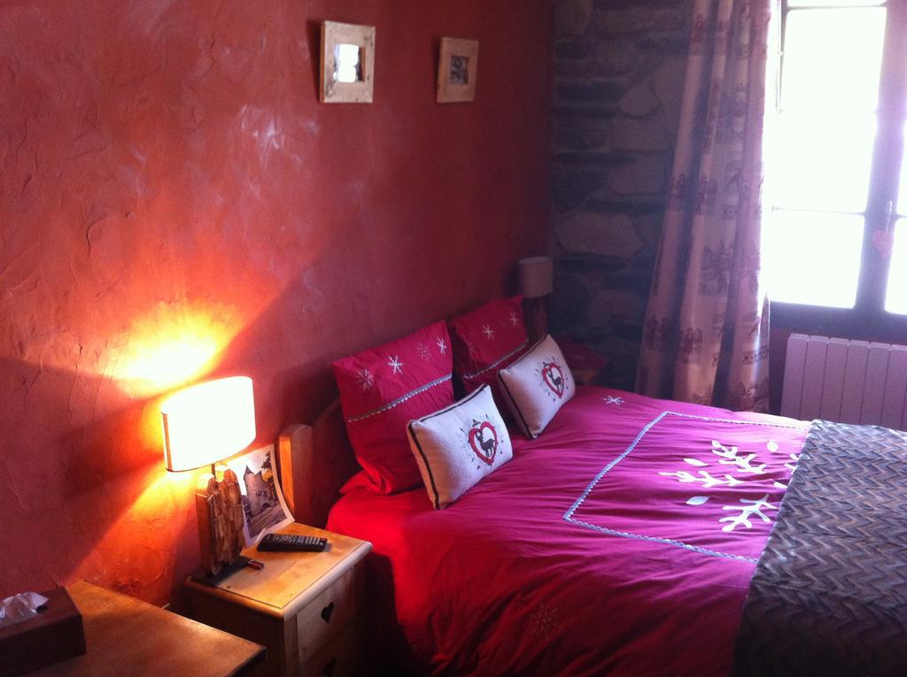 Au Chant Des Marmites Saint-Lary-Soulan Chambre photo